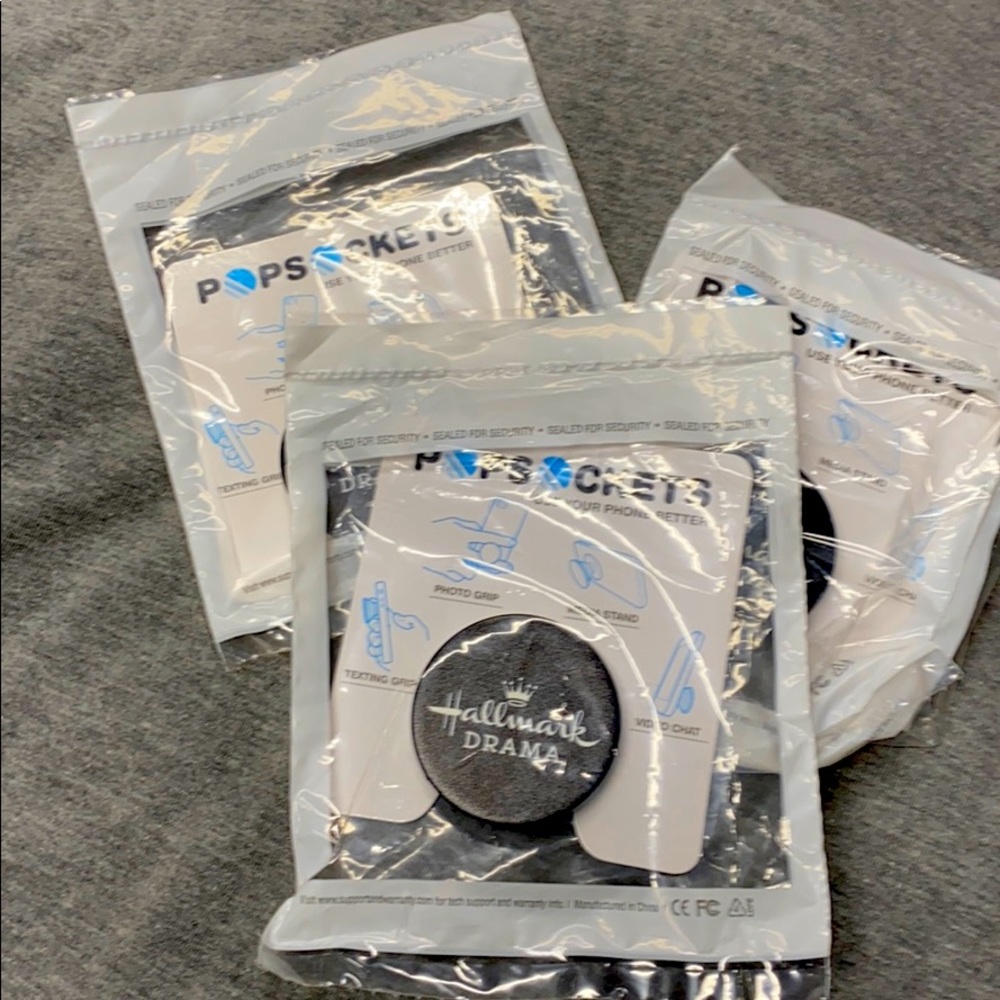 Pop Sockets- Do you have a Cricut to personalize?